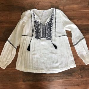 NWOT Gauzy Peasant Top